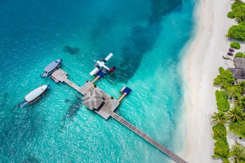 LUX* South Ari Atoll - 5-star resort in South Ari (Alif Dhaal ) featuring pristine beaches, crystal-clear lagoon, and overwater villas