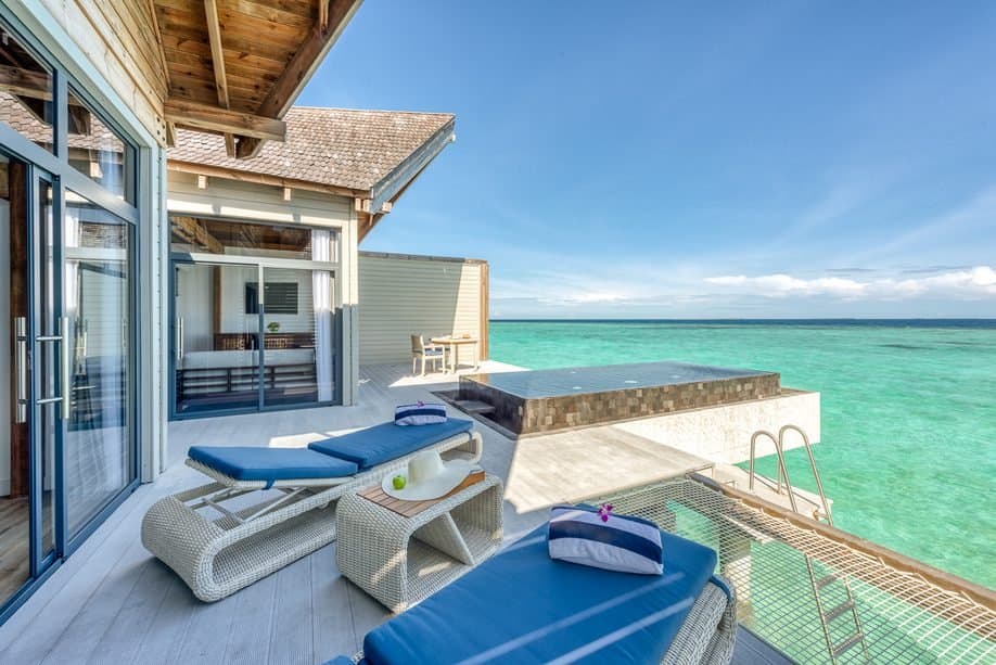 Overwater Pool Villa Ocean - Kuredhivaru Resort & Spa