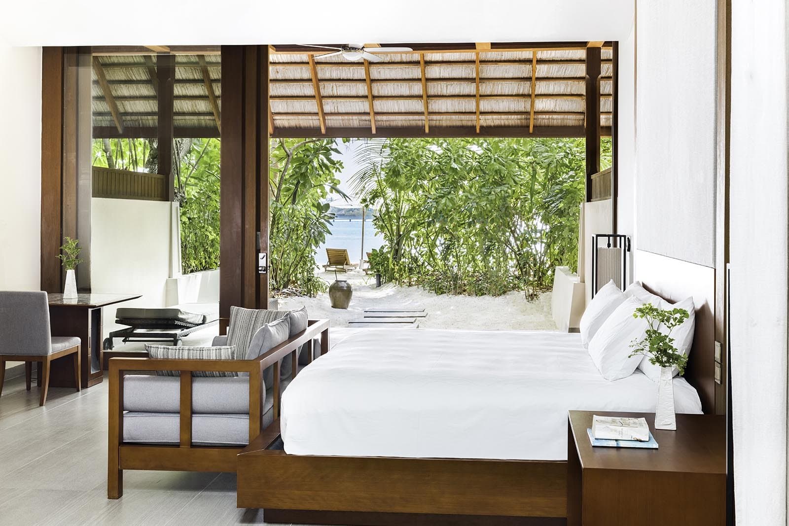 Beach Villa - Conrad Maldives