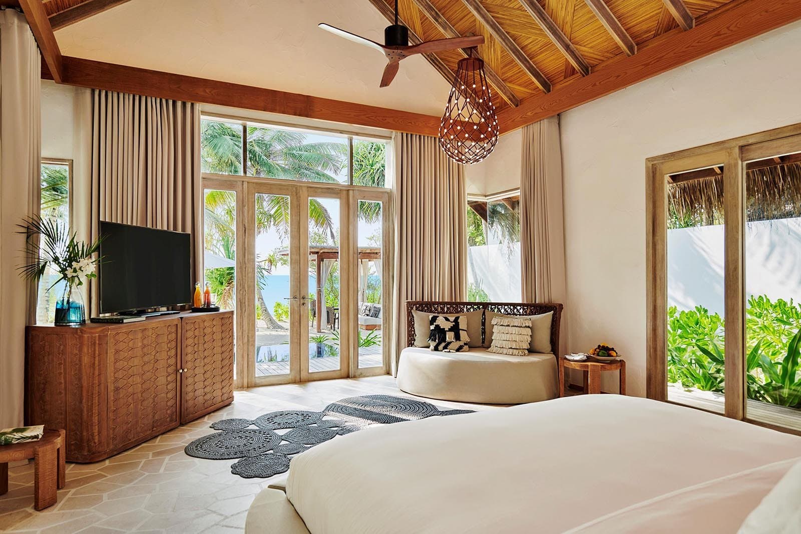 Beach Sunset Villa with Private Pool - Sirru Fen Fushi