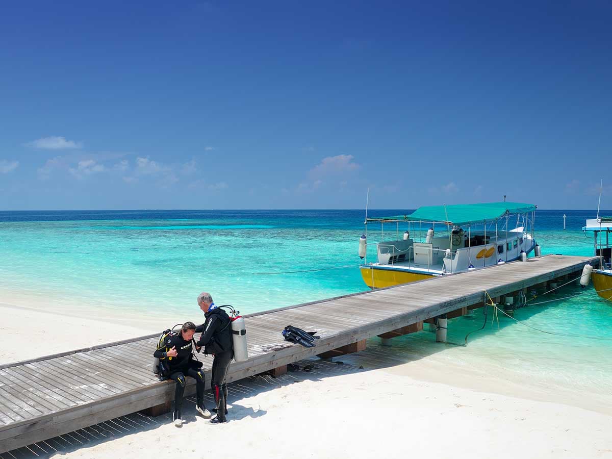 Diving Centre - State-of-the-art localbusiness facility at Embudu Village with luxurious tropical surroundings and premium amenities