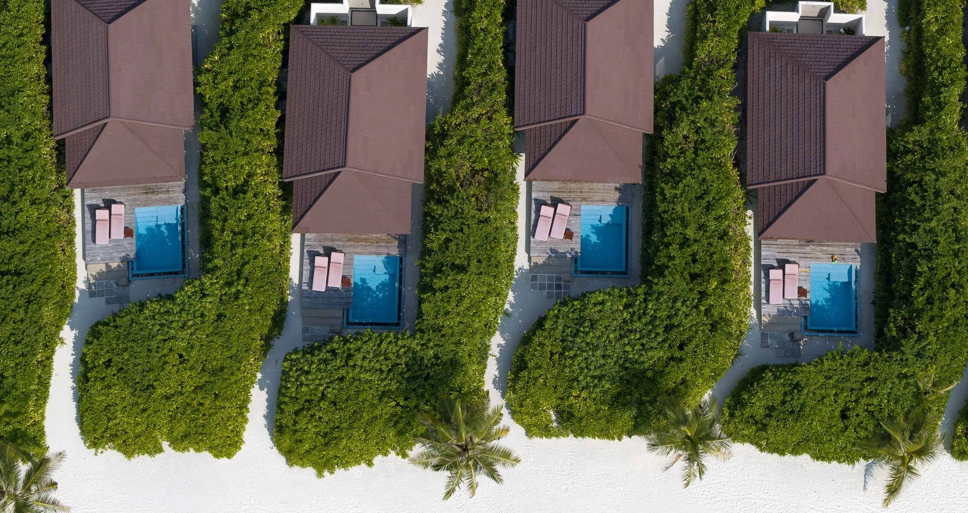 Beach Villa with Pool - Image 1