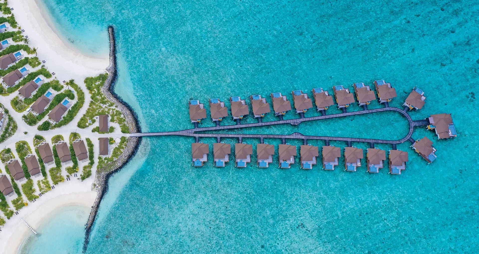 Water Villa With Pool - Image 6