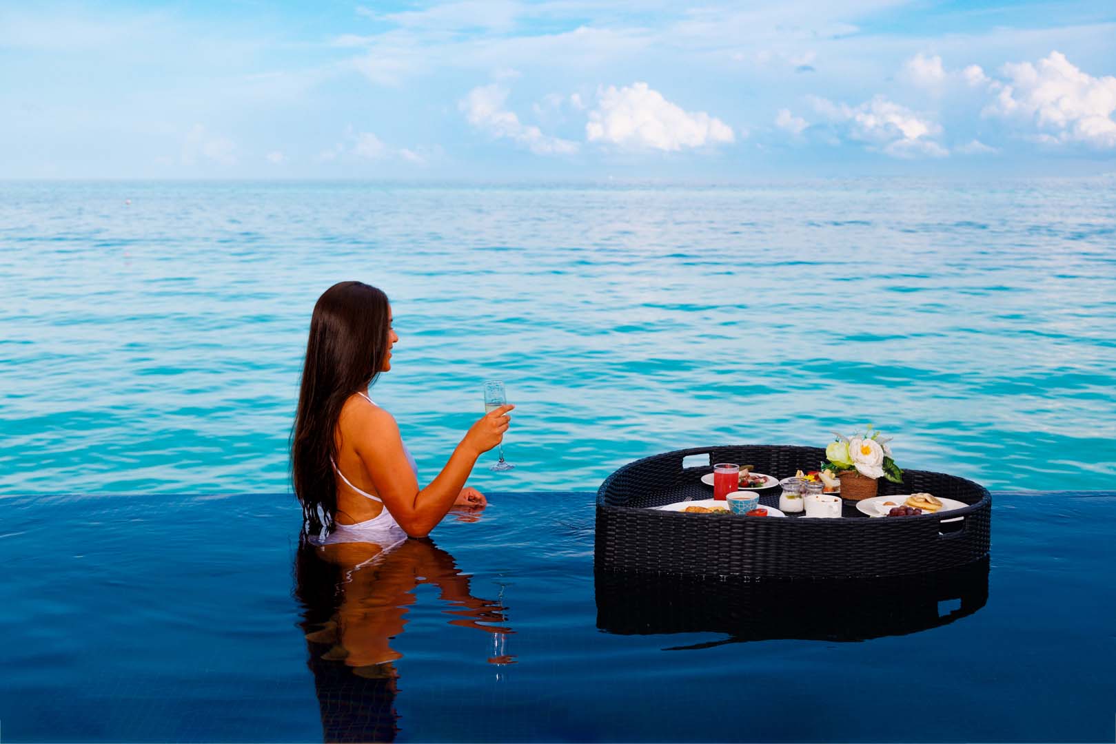 Hard Rock Hotel Maldives - Image 5