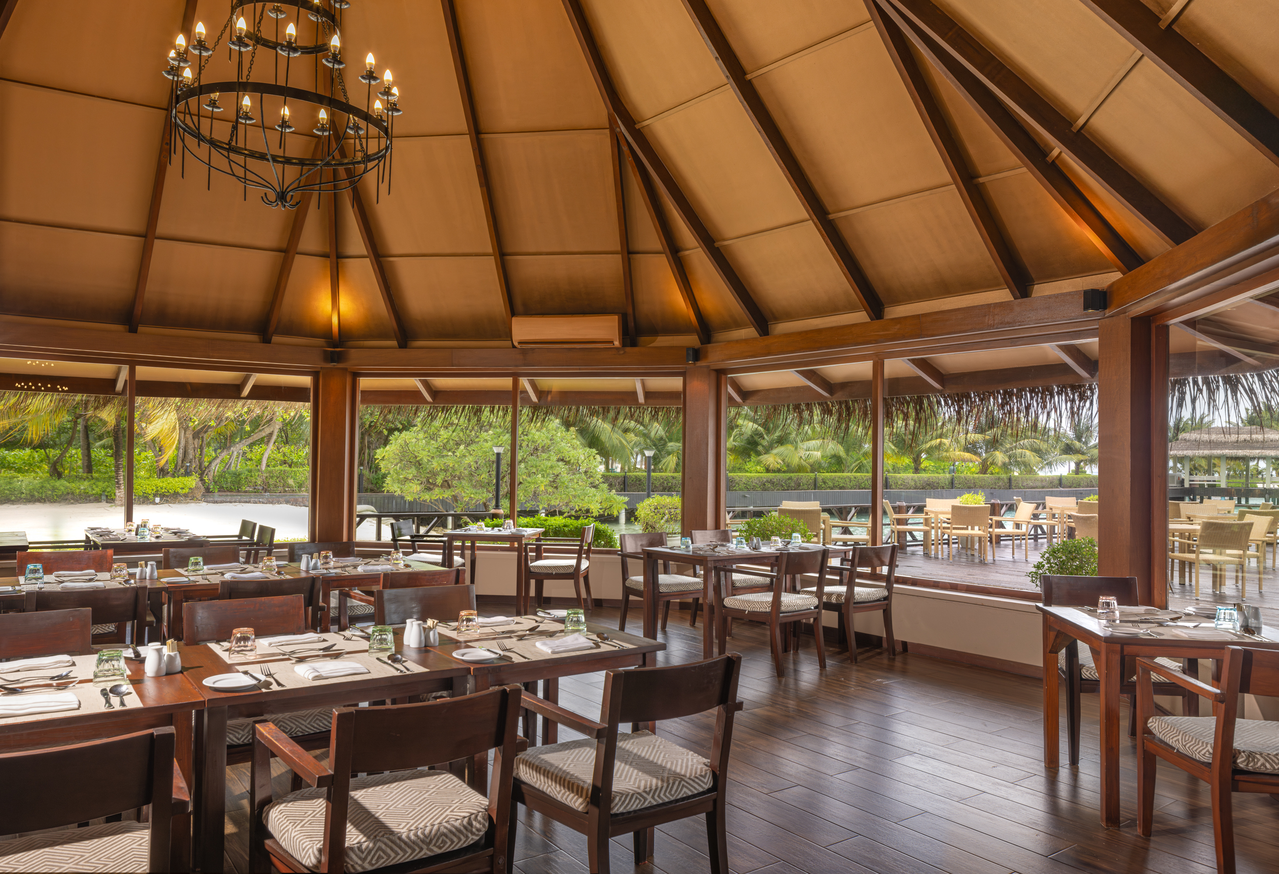 Adaaran Select Hudhuranfushi - Image 7