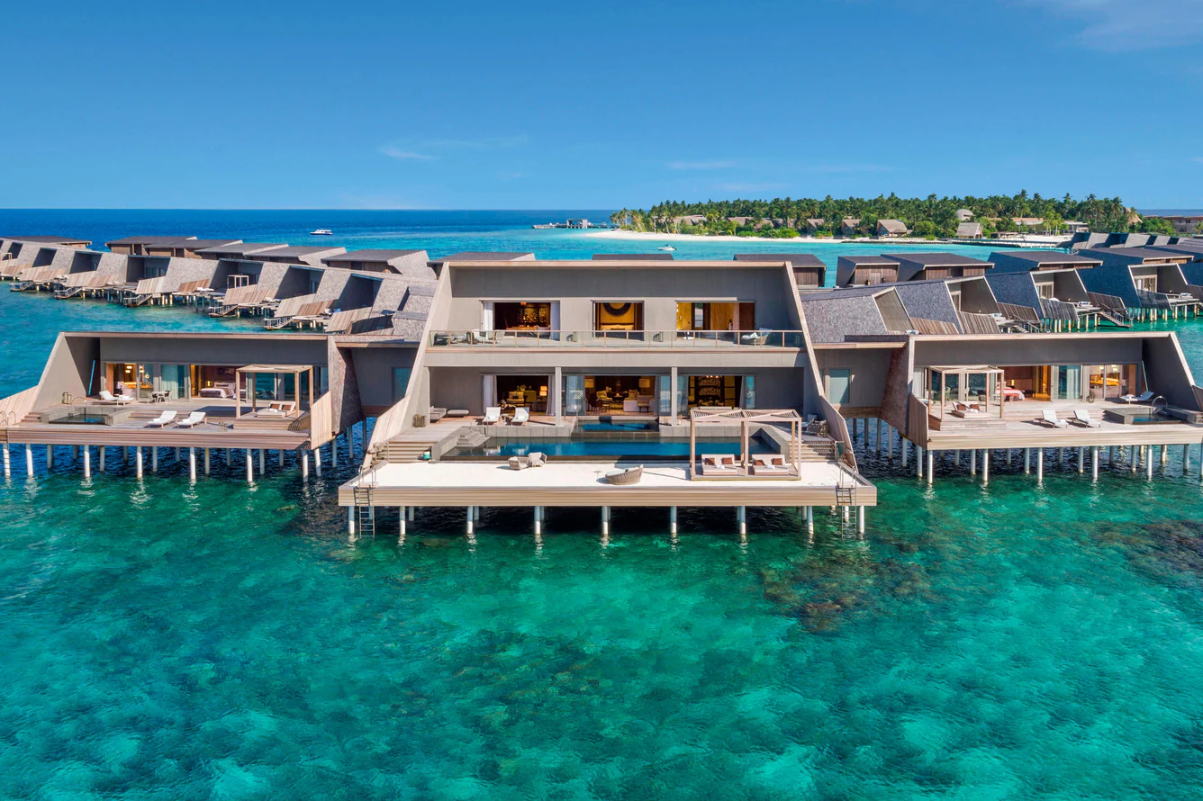 The St. Regis Maldives Vommuli Resort - Image 2
