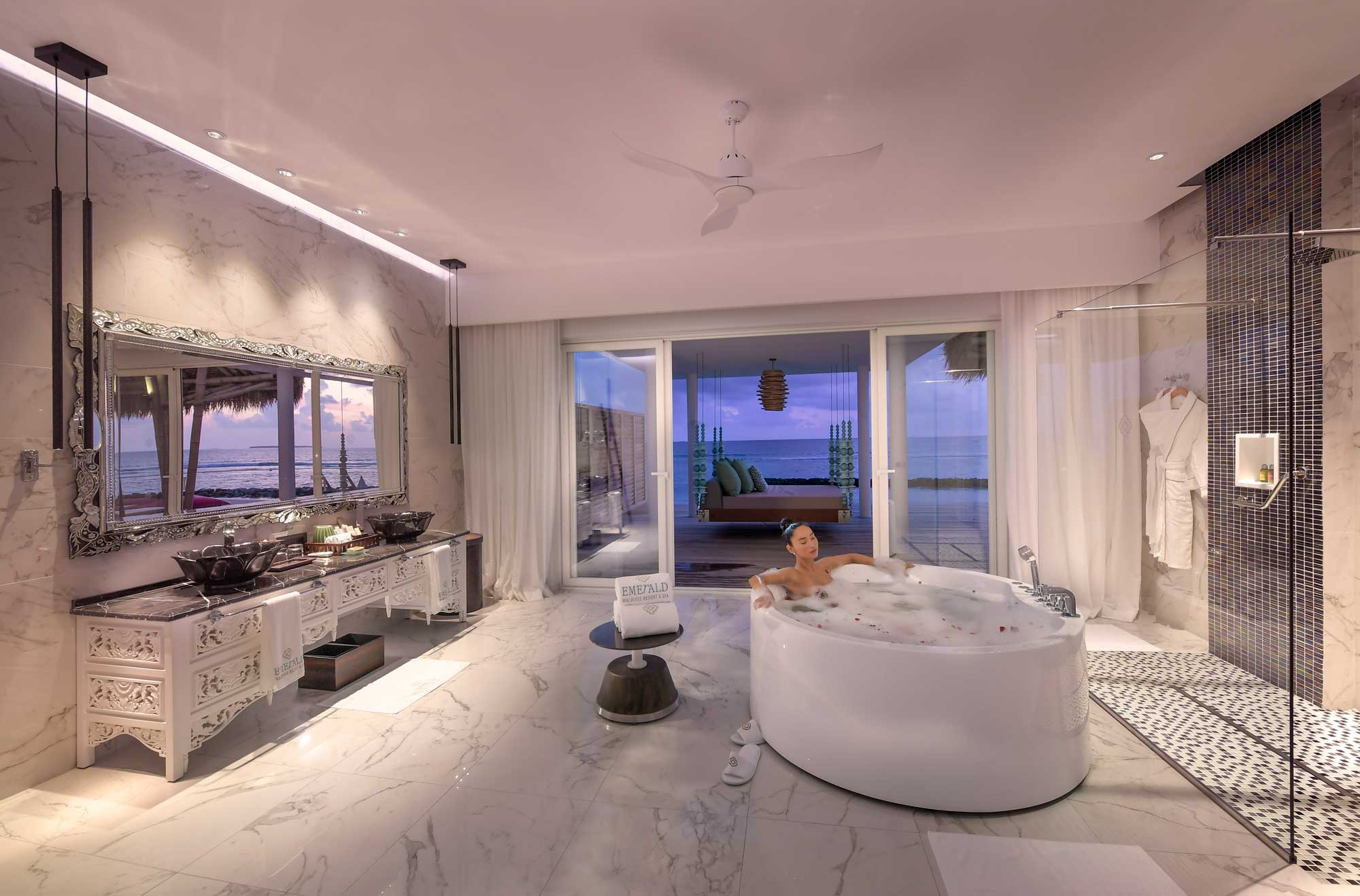 Emerald Maldives Resort & Spa - Image 8