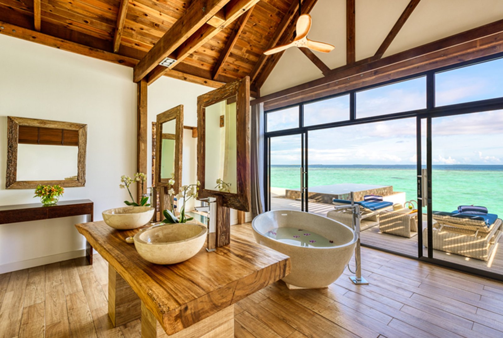 Overwater Pool Villa Lagoon - Kuredhivaru Resort & Spa - Image 2