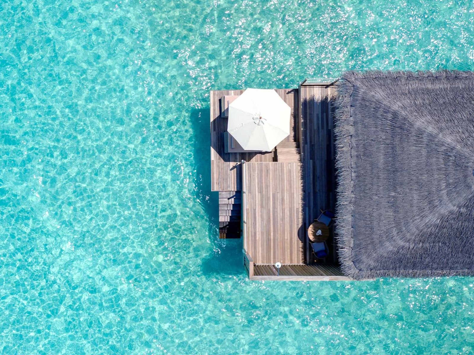 Sunset Water Villa - Baglioni Maldives - Image 4