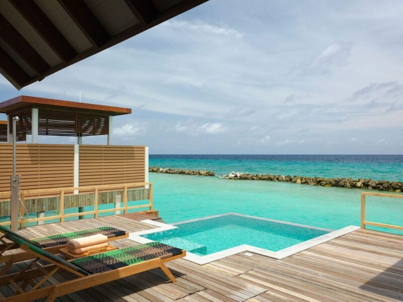 Semi-Ocean Pool Villa - Meyyafushi Maldives - Image 2