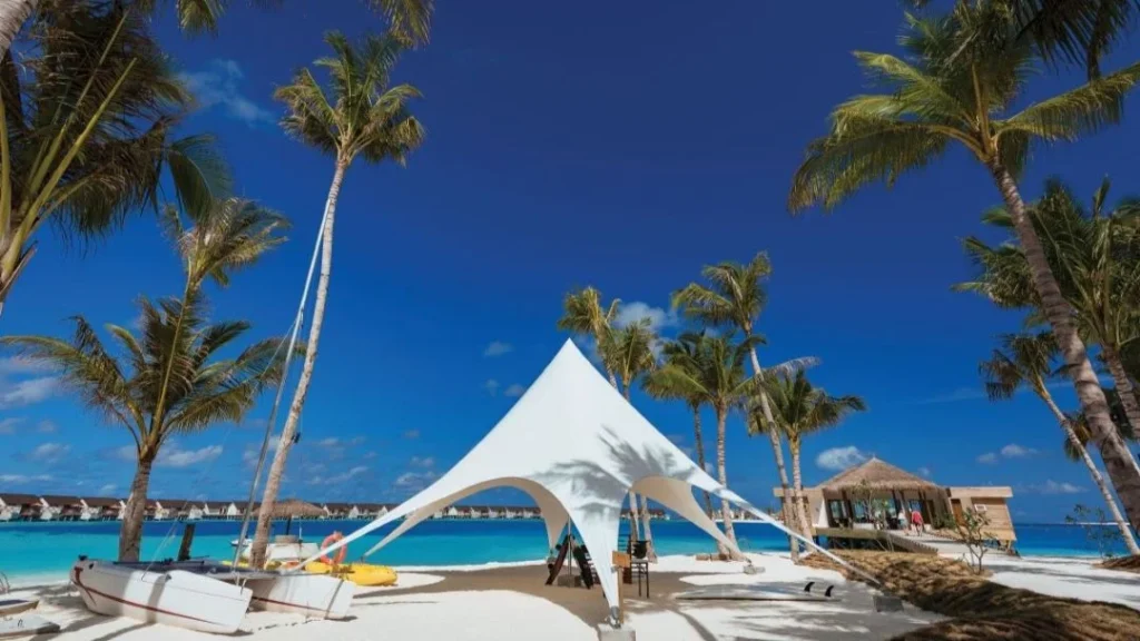 LEISURE, RECREATION & FITNESS