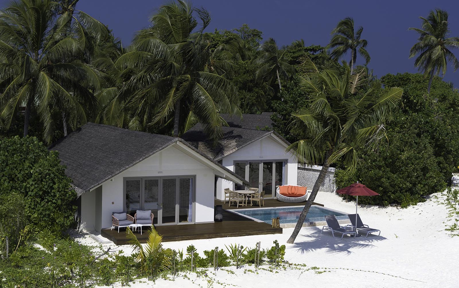 Beach Pool Suites - Cora Cora Maldives - Image 1