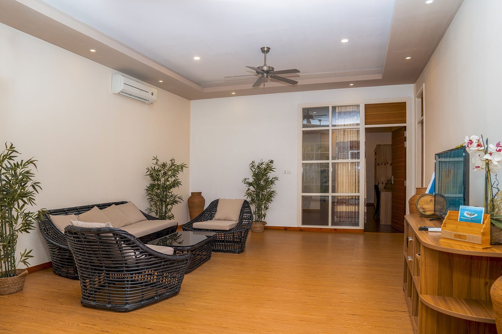 Two Bedroom Bougain Villa - Brennia Kottefaru