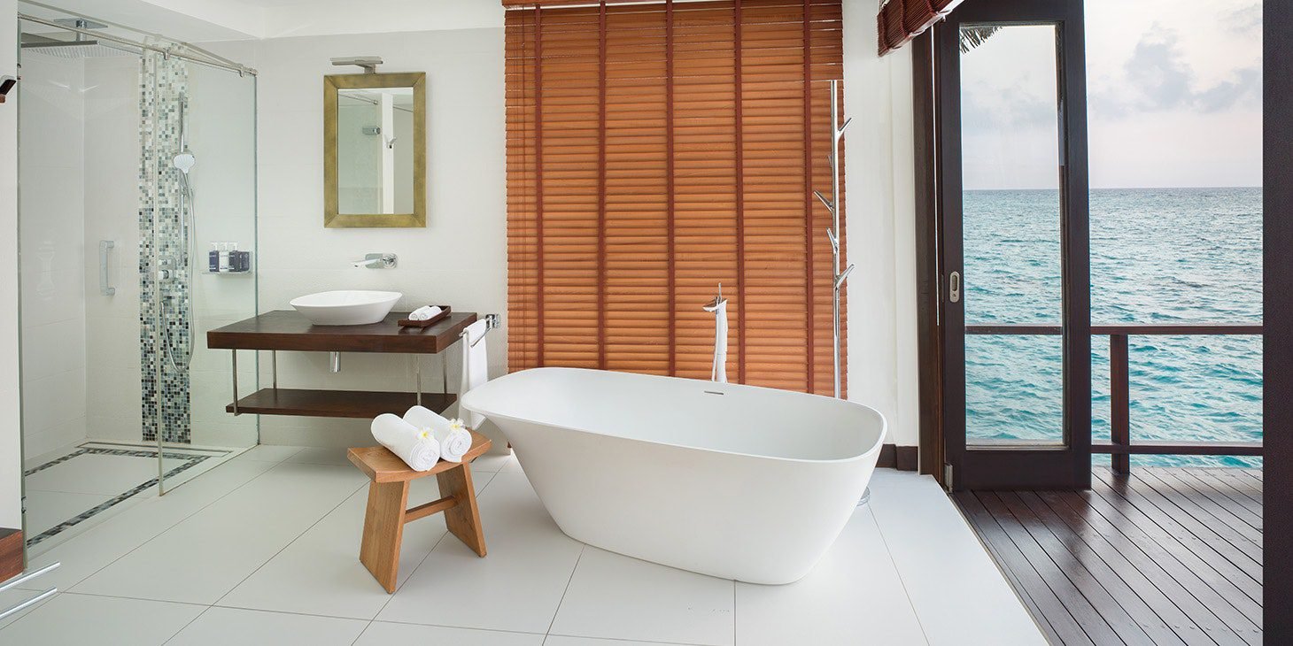 Overwater Ocean Suites with Infinity Pool - Heritance Aarah - Image 2