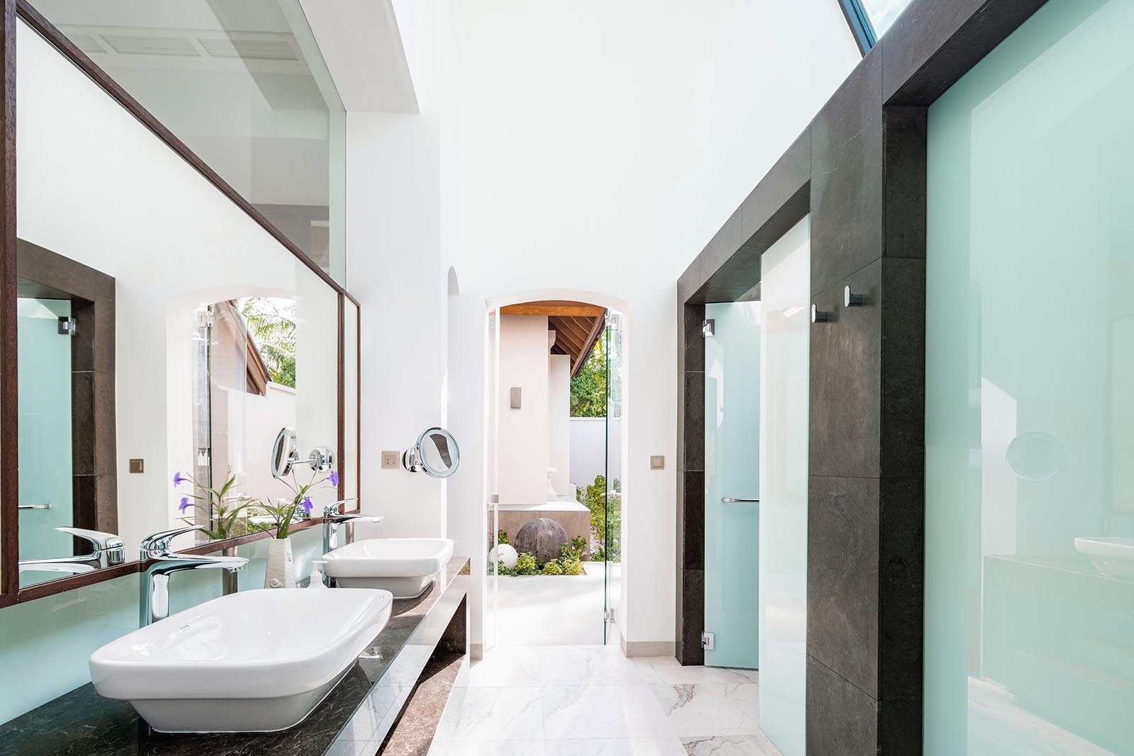 Two Bedroom Deluxe Beach Villa With Pool - Conrad Maldives - Image 4