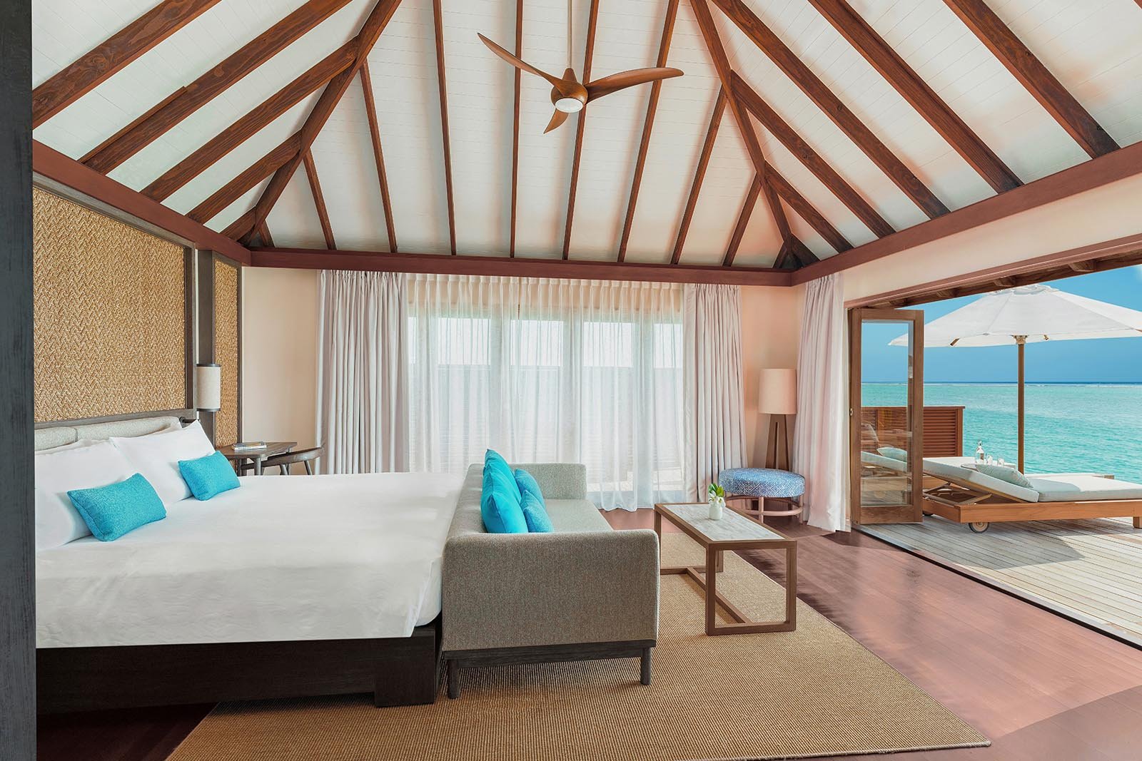 Deluxe Water Villa With Pool - Adults Only - Conrad Maldives - Image 2