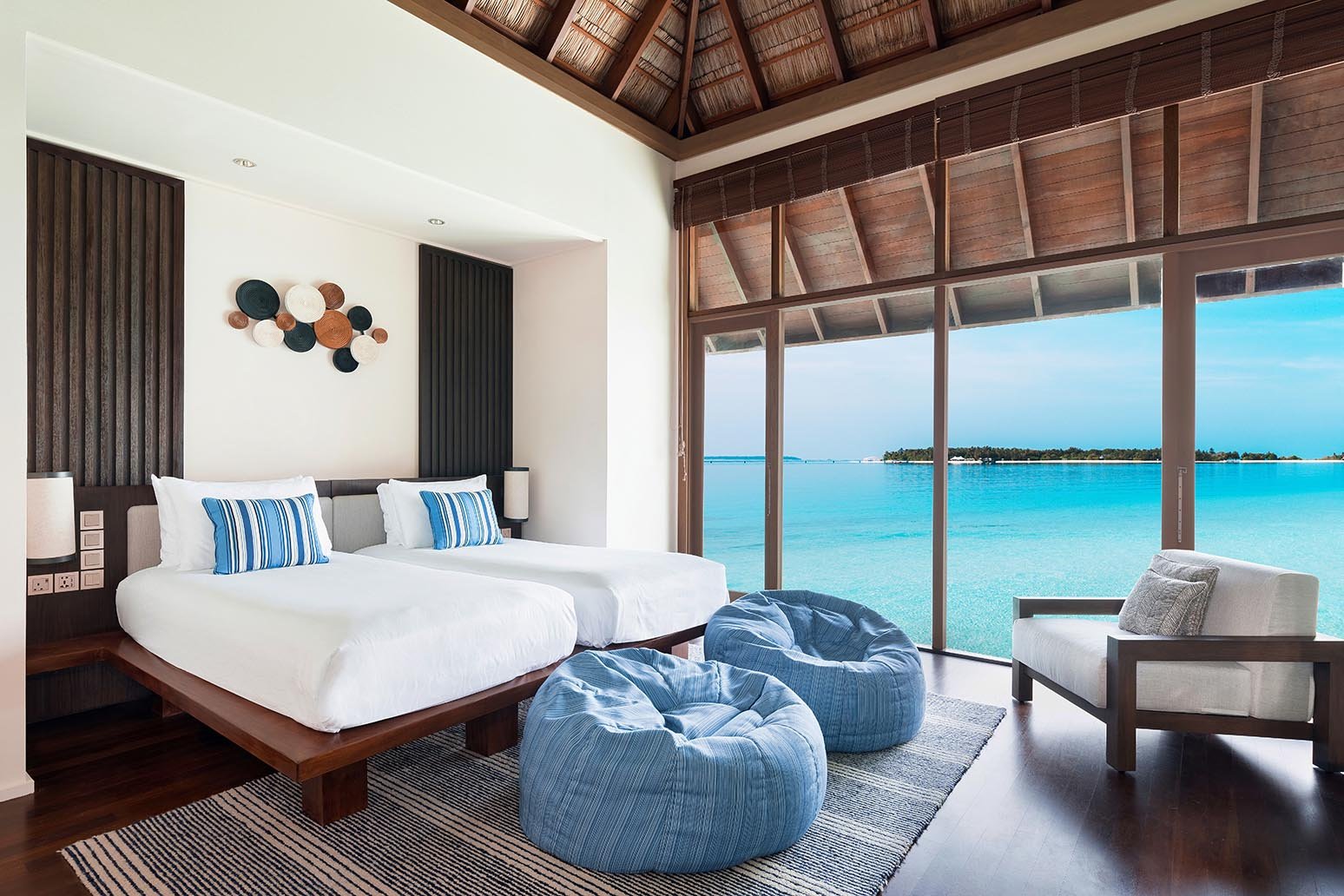 Two Bedroom Grand Water Villa with Pool - Conrad Maldives - Image 2