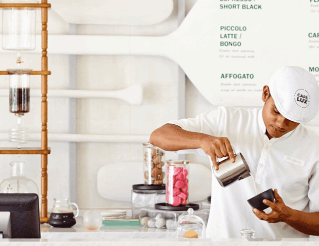 CAFÉ LUX*