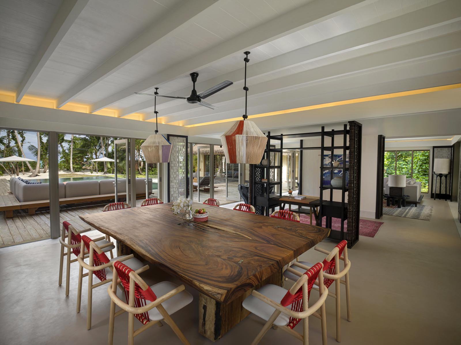 Three Bedroom Royal Beachfront Residence - InterContinental Maldives Resort - Image 4