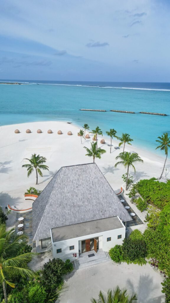 Kuda Villingili Resort Maldives - Image 7