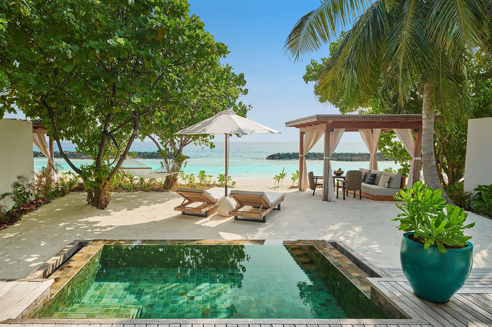 Beach Sunrise Villa with Private Pool - Sirru Fen Fushi - Image 2