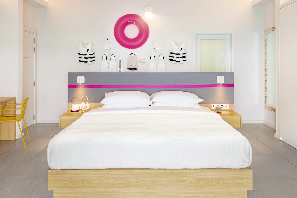 Ocean Overwater Pool Villa - The Standard Huruvalhi Maldives - Image 1