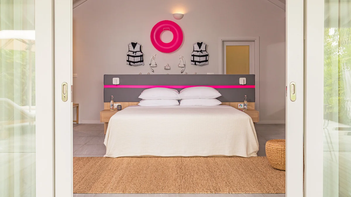 Lagoon Beach Pool Villa - The Standard Huruvalhi Maldives - Image 1