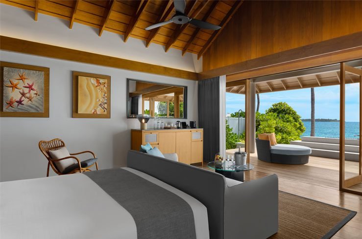 Beach Villas with Pool - Emerald Faarufushi - Image 2
