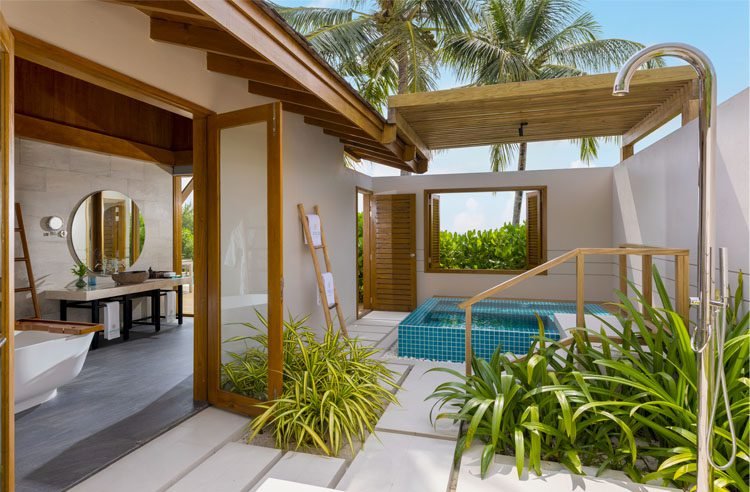 Presidential Beach Villa - Emerald Faarufushi - Image 2