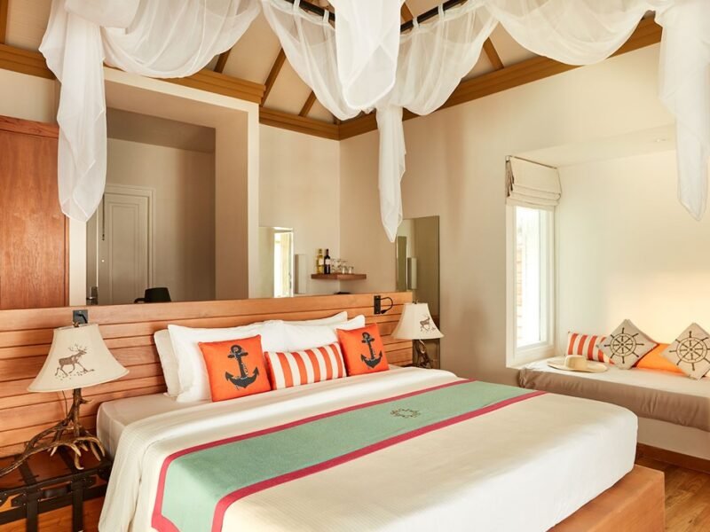 Dolphin Ocean Villa with Pool - Sun Siyam Iru Veli - Image 3