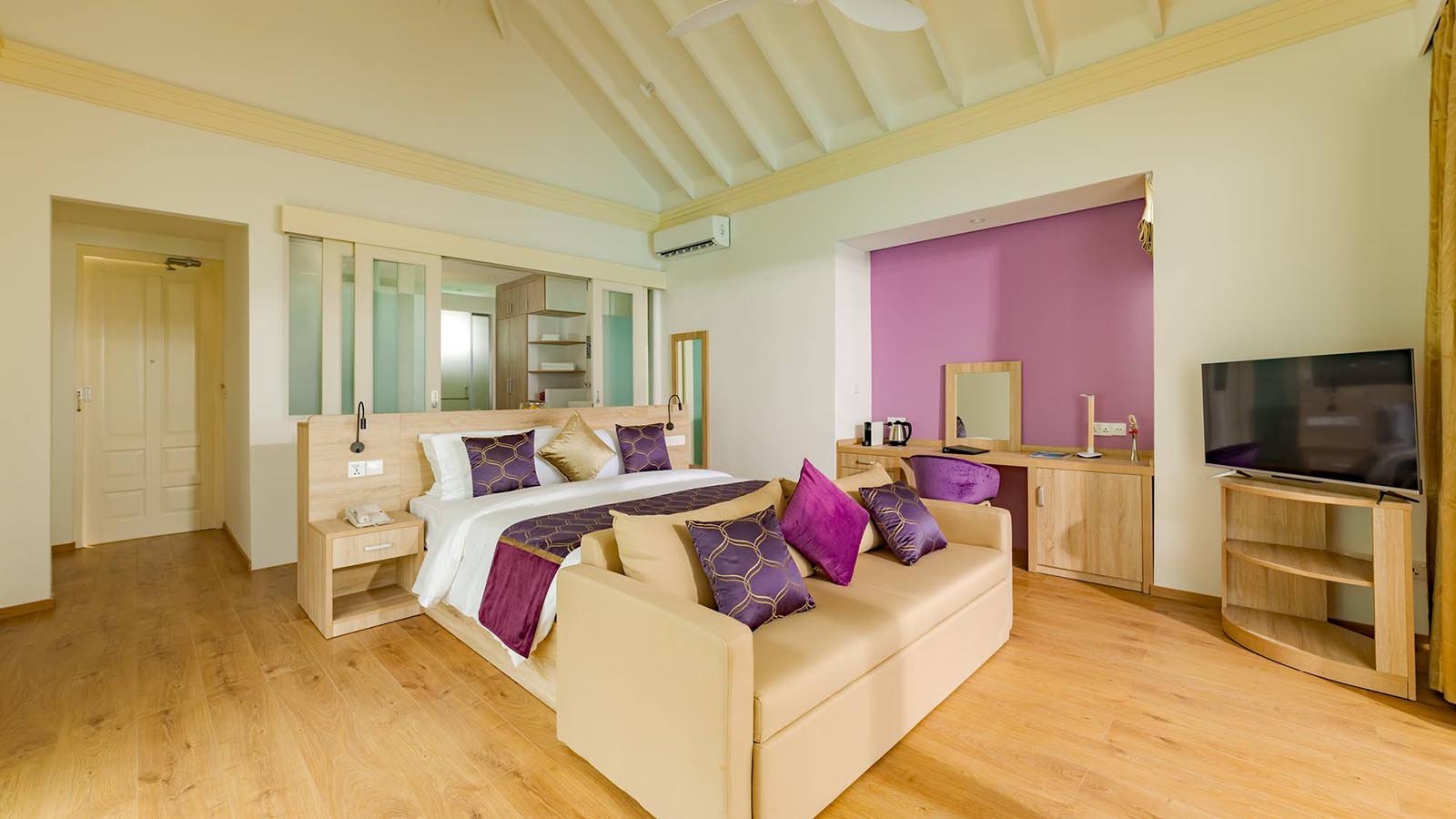 Lagoon Villa with Pool + Slide - Siyam World - Image 2