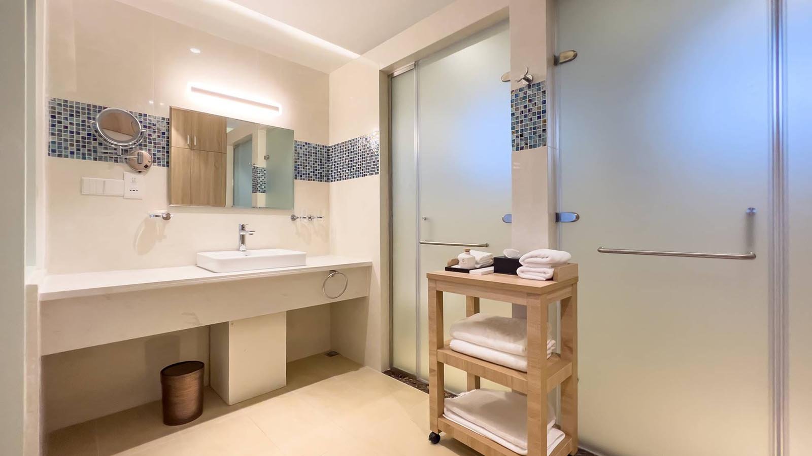 Water Villa with Pool + Slide - Siyam World - Image 4