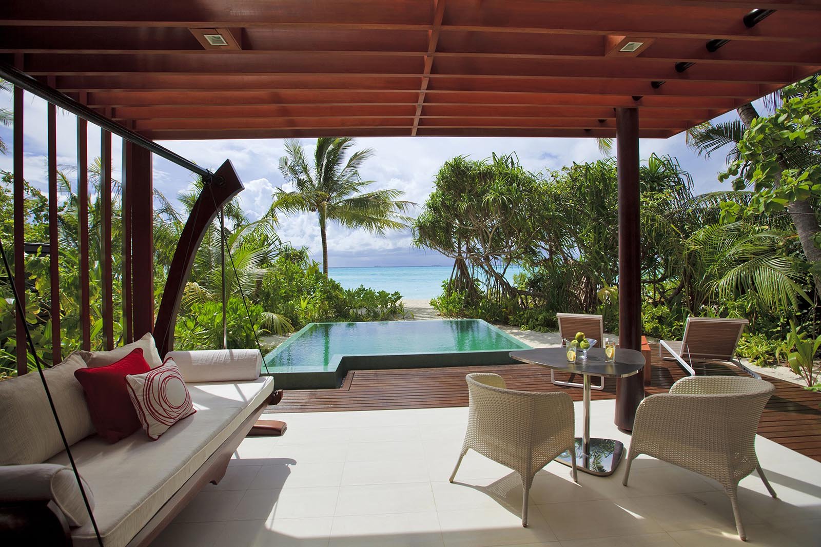 Beach Pool Villa - Niyama Private Islands - Image 2