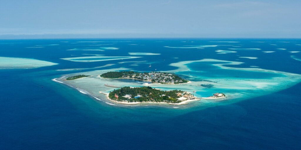 Holiday Inn Resort Kandooma Maldives - Image 15