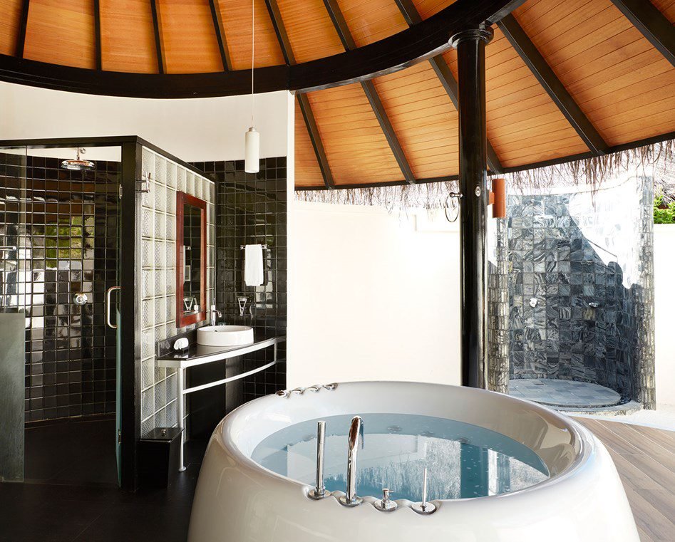 Deluxe Beach Villa - Sun Siyam Irufushi - Image 3