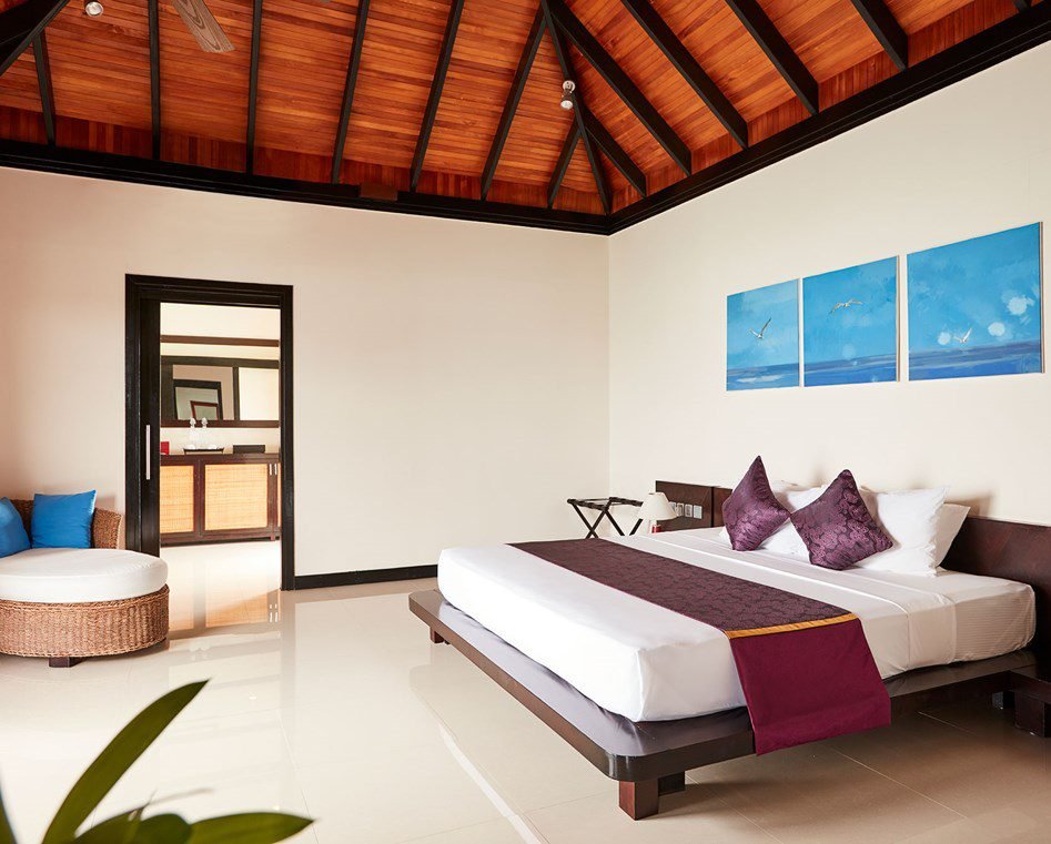 Infinity Water Villa - Sun Siyam Irufushi - Image 3