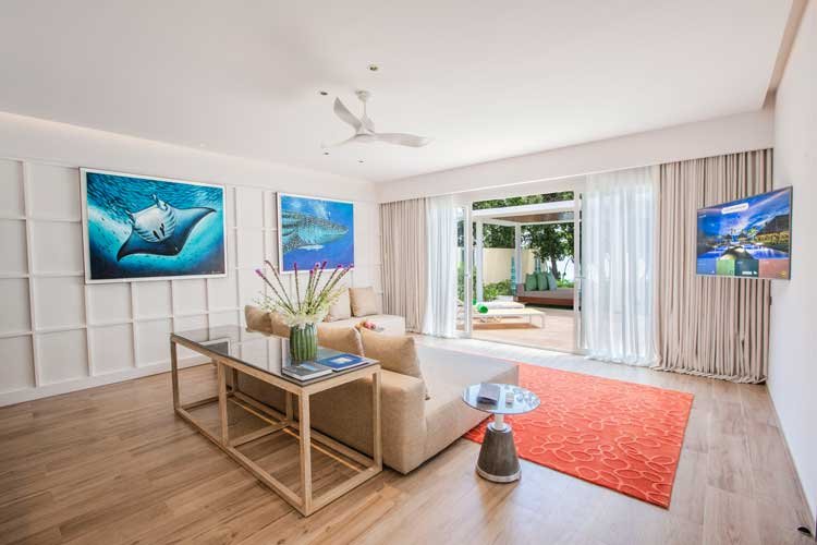 Superior Beach Villas with Pool - Emerald Maldives - Image 4