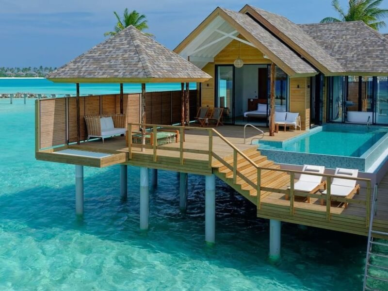 Deluxe Water Pool Villas - Ananea Madivaru Maldive - Image 1