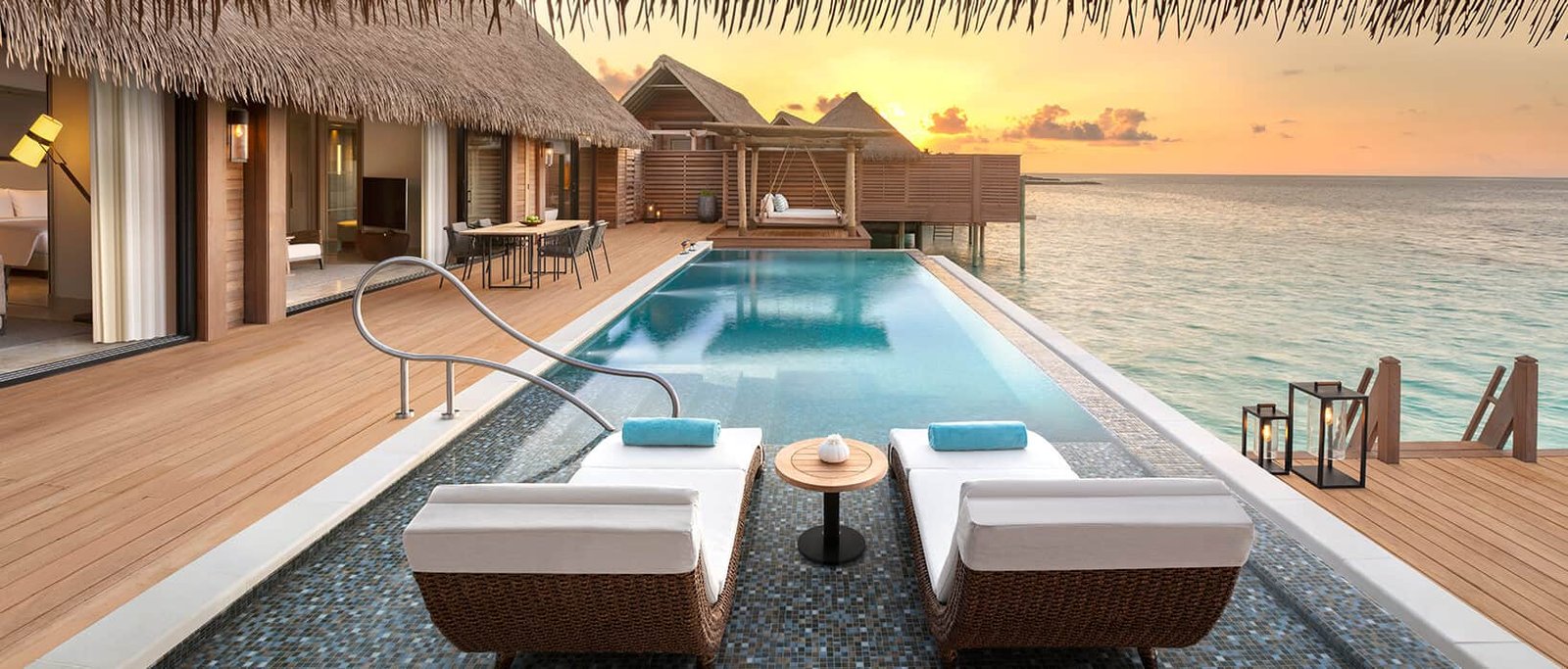 King Grand Overwater Villa with Pool - Waldorf Astoria - Image 2