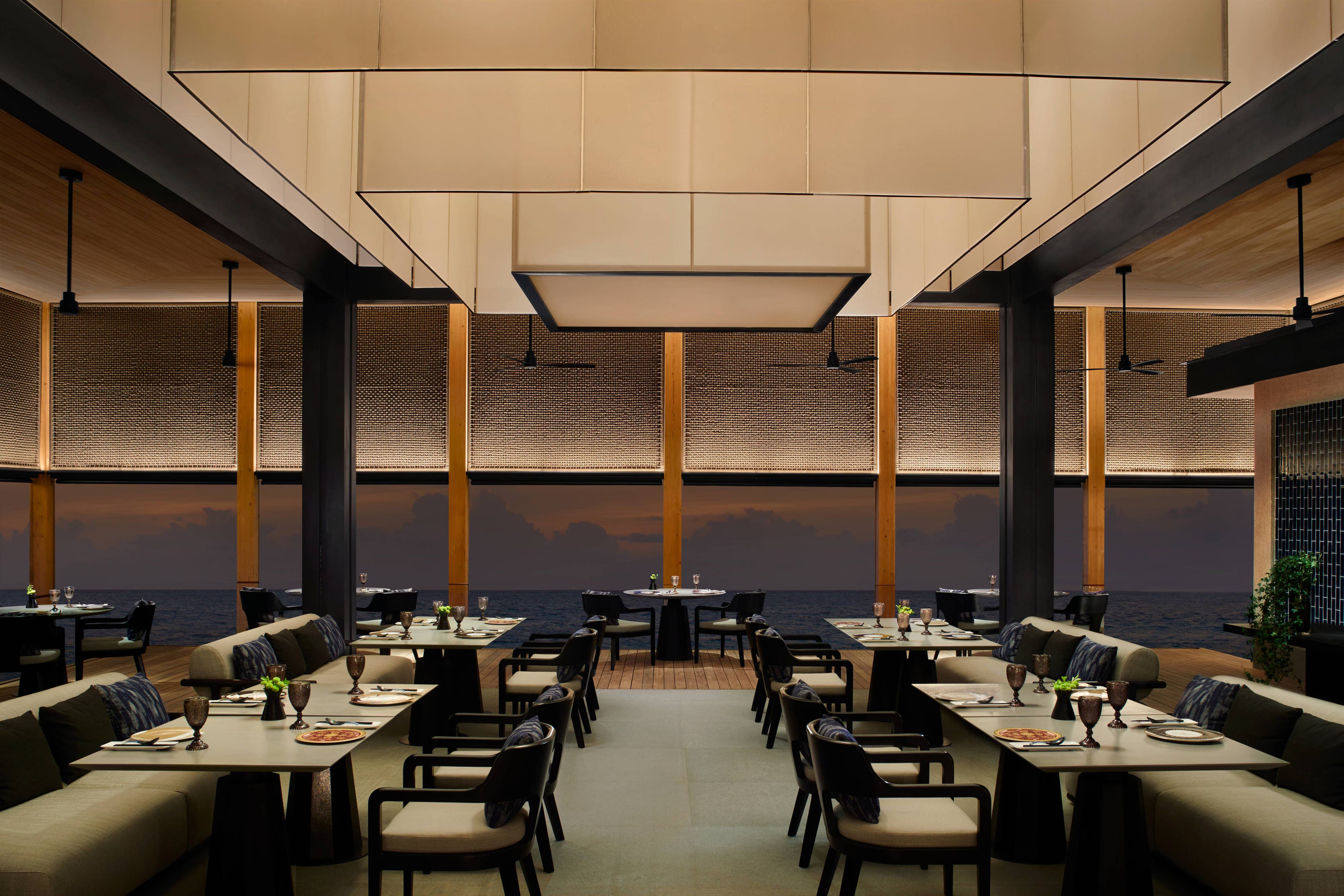 The Ritz Carlton Maldives Fari Islands - Image 4